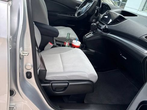 Used 2015 Honda CR-V LX image 8