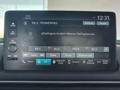 Used 2025 Honda Pilot EX-L image 12