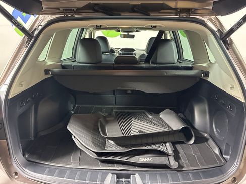 Certified 2023 Subaru Forester Limited image 12