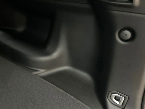 New 2026 Jeep Grand Cherokee Altitude image 35