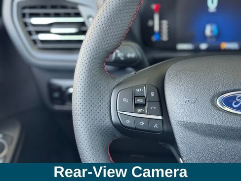 Used 2023 Ford Escape ST-Line w/ Tech Pack #1 AWD/4WD image 11