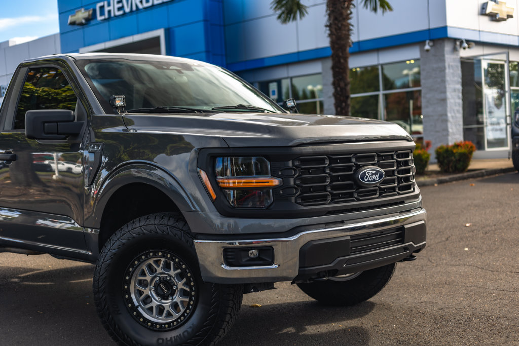 Used 2025 Ford F150 XL w/ Equipment Group 103A High AWD/4WD image 3