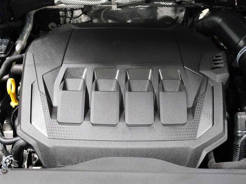 Certified 2025 Audi Q3 2.0T Premium w/ Convenience Package image 39