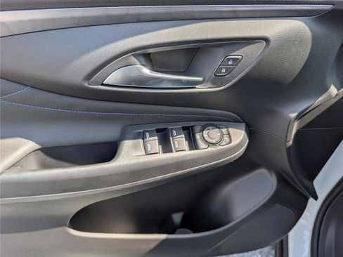 New 2026 Buick Envista Sport Touring FWD image 15