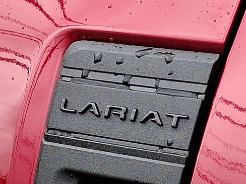 Used 2025 Ford Maverick Lariat w/ Black Appearance Package AWD/4WD image 31