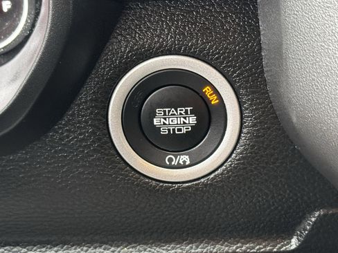 Used 2025 RAM 1500 Big Horn image 24