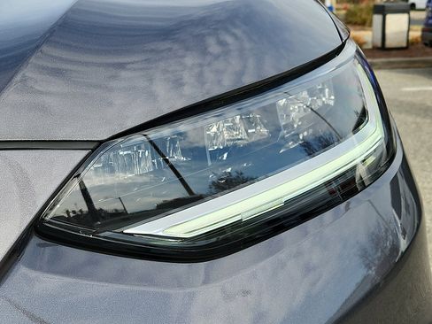 Certified 2026 Honda HR-V LX image 9