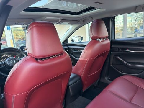 Used 2025 MAZDA MAZDA3 s image 21