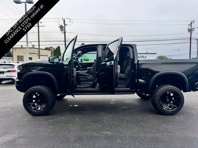 Used 2024 Chevrolet Silverado 1500 ZR2 w/ Technology Package AWD/4WD image 5
