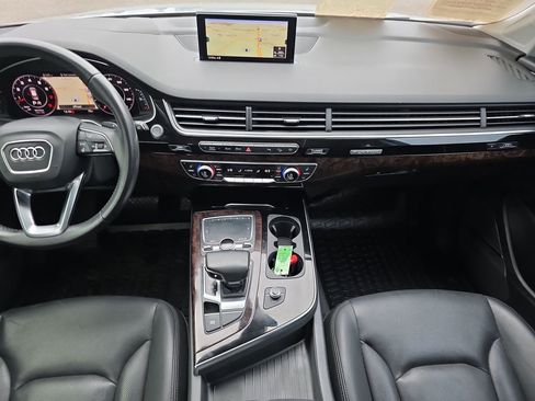 Used 2018 Audi Q7 3.0T Prestige w/ Prestige Package AWD/4WD image 16