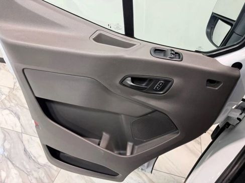 Used 2024 Ford Transit 350 XLT image 62