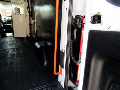 Used 2020 Ford Transit 250 Medium Roof image 12