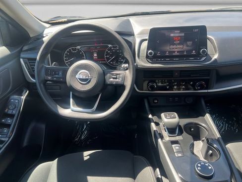 Used 2024 Nissan Rogue S AWD/4WD image 12