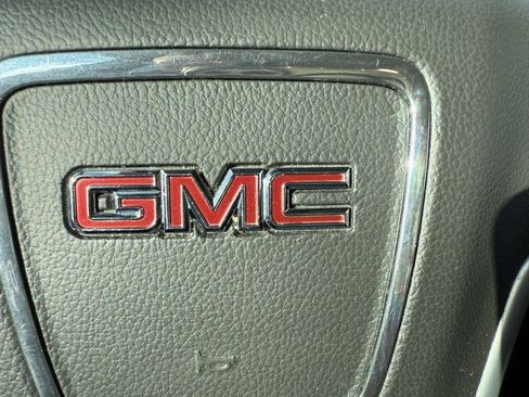 Used 2017 GMC Sierra 1500 SLE image 27