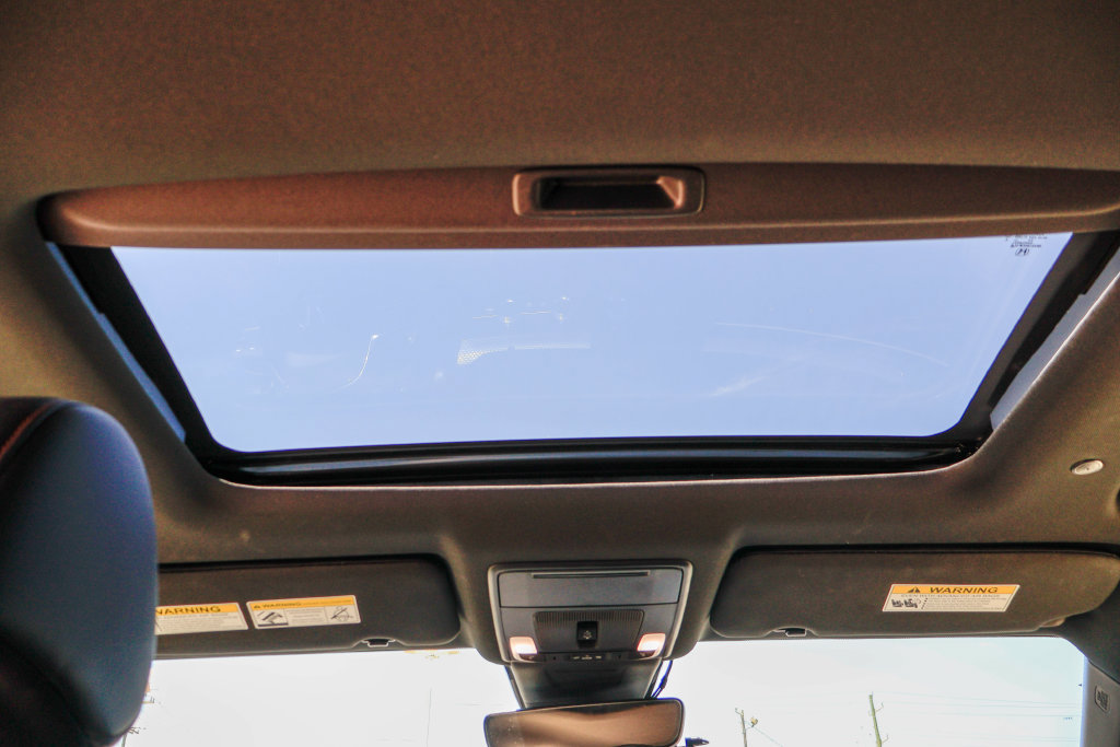 Used 2025 Honda CR-V Sport Touring image 11