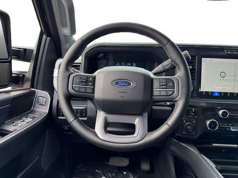 New 2025 Ford F350 Lariat w/ Lariat Ultimate Package image 14