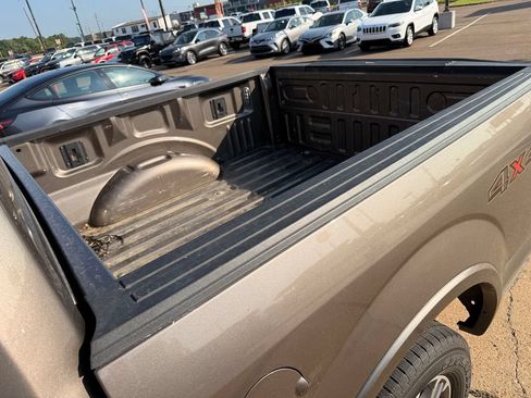 Used 2019 Ford F150 Lariat w/ Trailer Tow Package AWD/4WD image 6