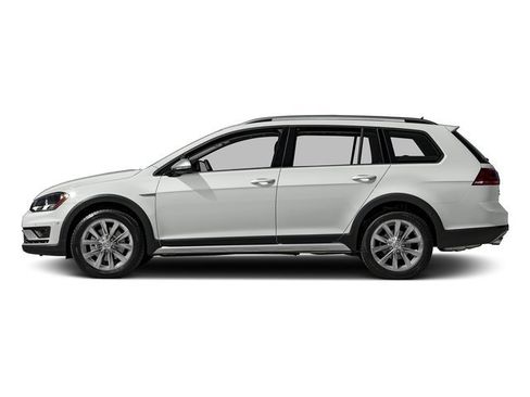 Used 2017 Volkswagen Golf Alltrack SE AWD/4WD image 3