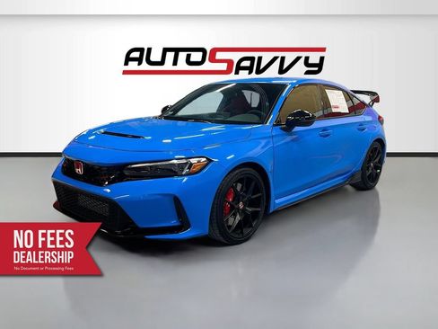 Used 2024 Honda Civic Type R image 3