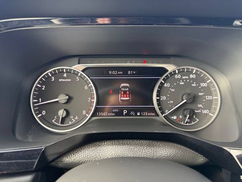 Used 2025 Nissan Pathfinder Rock Creek AWD/4WD image 16