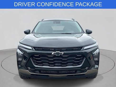 Used 2025 Chevrolet Trax ACTIV w/ Driver Confidence Package FWD image 32