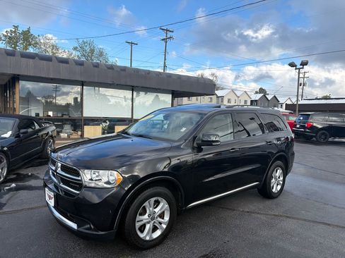 Used 2011 Dodge Durango Crew w/ Entry Nav/Commuter Group image 1