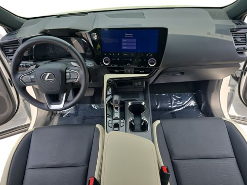 Used 2023 Lexus NX 350 AWD image 9