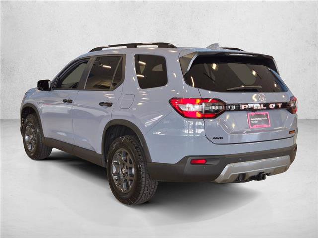 New 2026 Honda Pilot TrailSport image 9