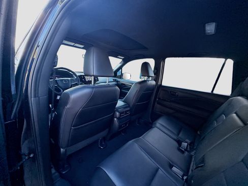 Certified 2025 Honda Passport EX-L image 24
