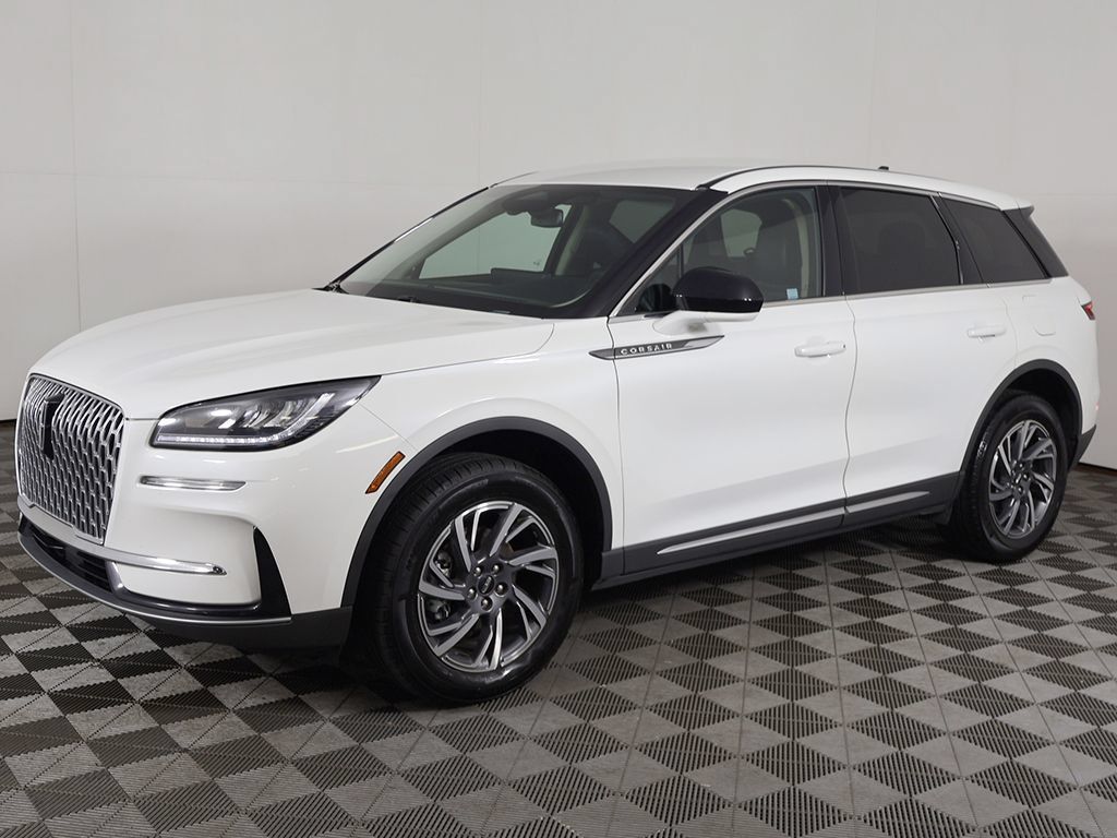 Used 2024 Lincoln Corsair AWD image 7