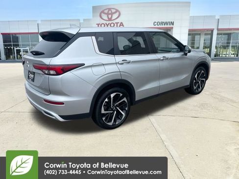Used 2024 Mitsubishi Outlander SE FWD image 5