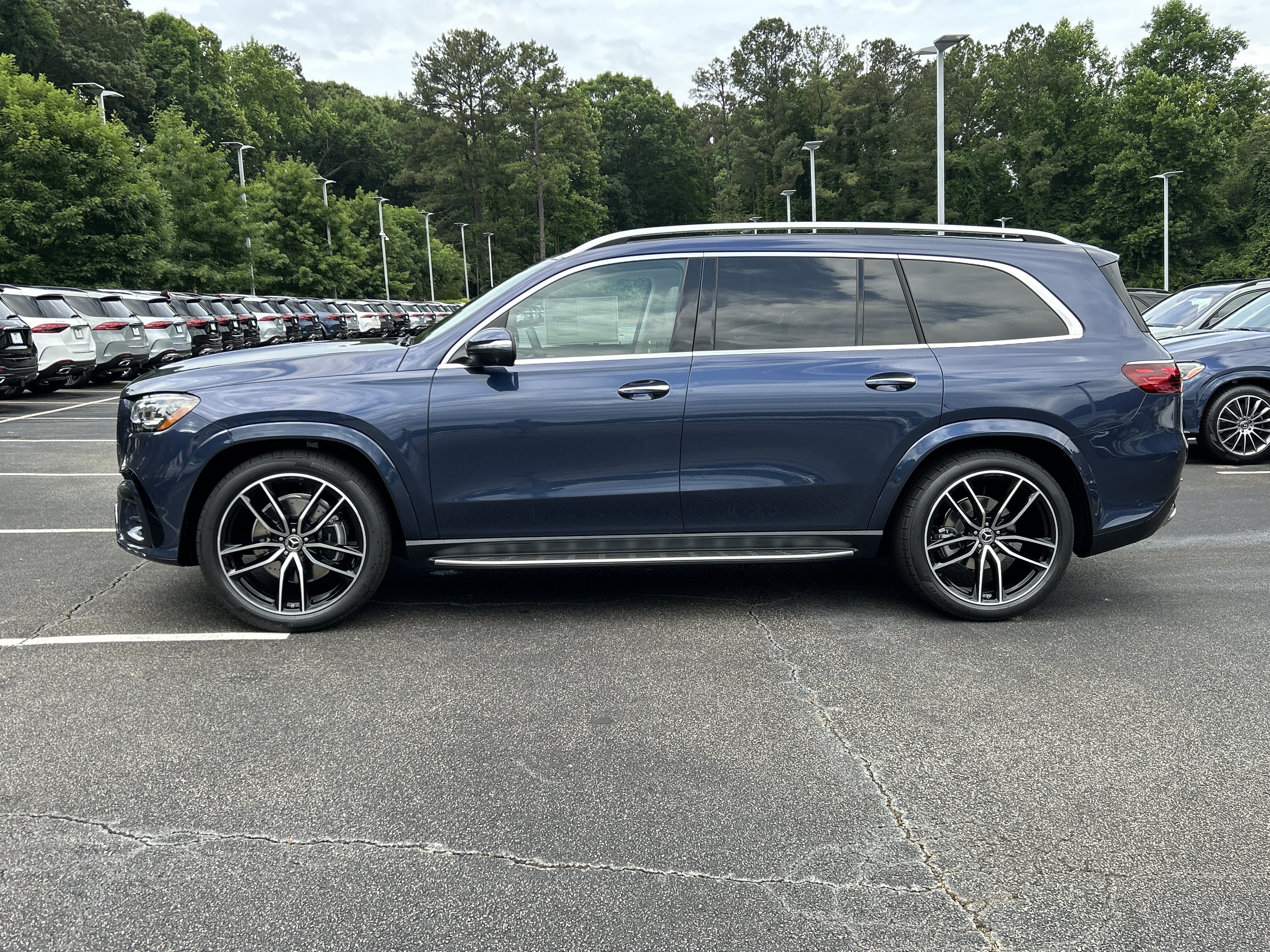 New 2026 Mercedes-Benz GLS 450 4MATIC image 14