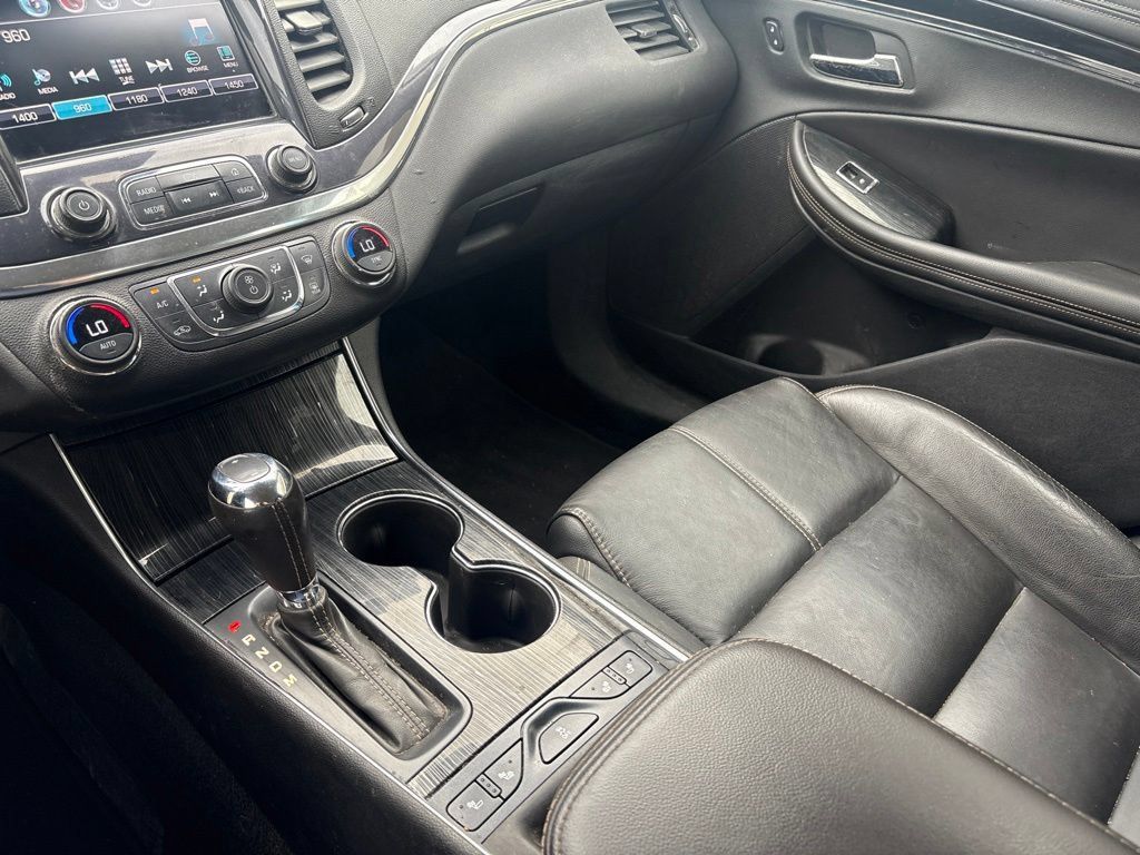 Used 2017 Chevrolet Impala LT w/ Leather Package FWD image 23