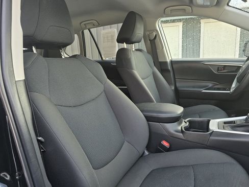 Certified 2023 Toyota RAV4 LE image 13