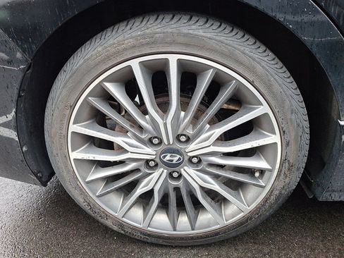 Used 2018 Hyundai Elantra Sport FWD image 7