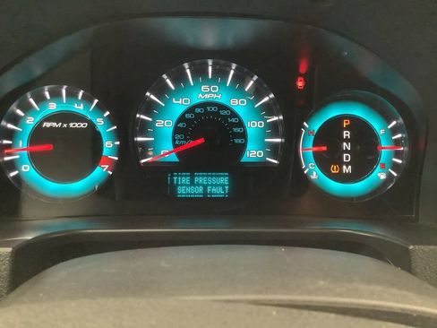 Used 2010 Ford Fusion SE FWD image 8