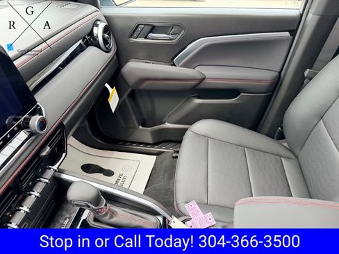 New 2026 Chevrolet Colorado Z71 w/ Midnight Edition AWD/4WD image 31