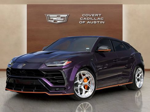 Used 2020 Lamborghini Urus AWD/4WD image 1