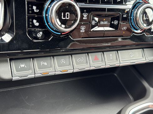 New 2026 GMC Sierra 1500 Denali Ultimate AWD/4WD image 18