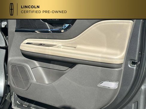 Certified 2022 Lincoln Corsair FWD w/ Premium Package image 32