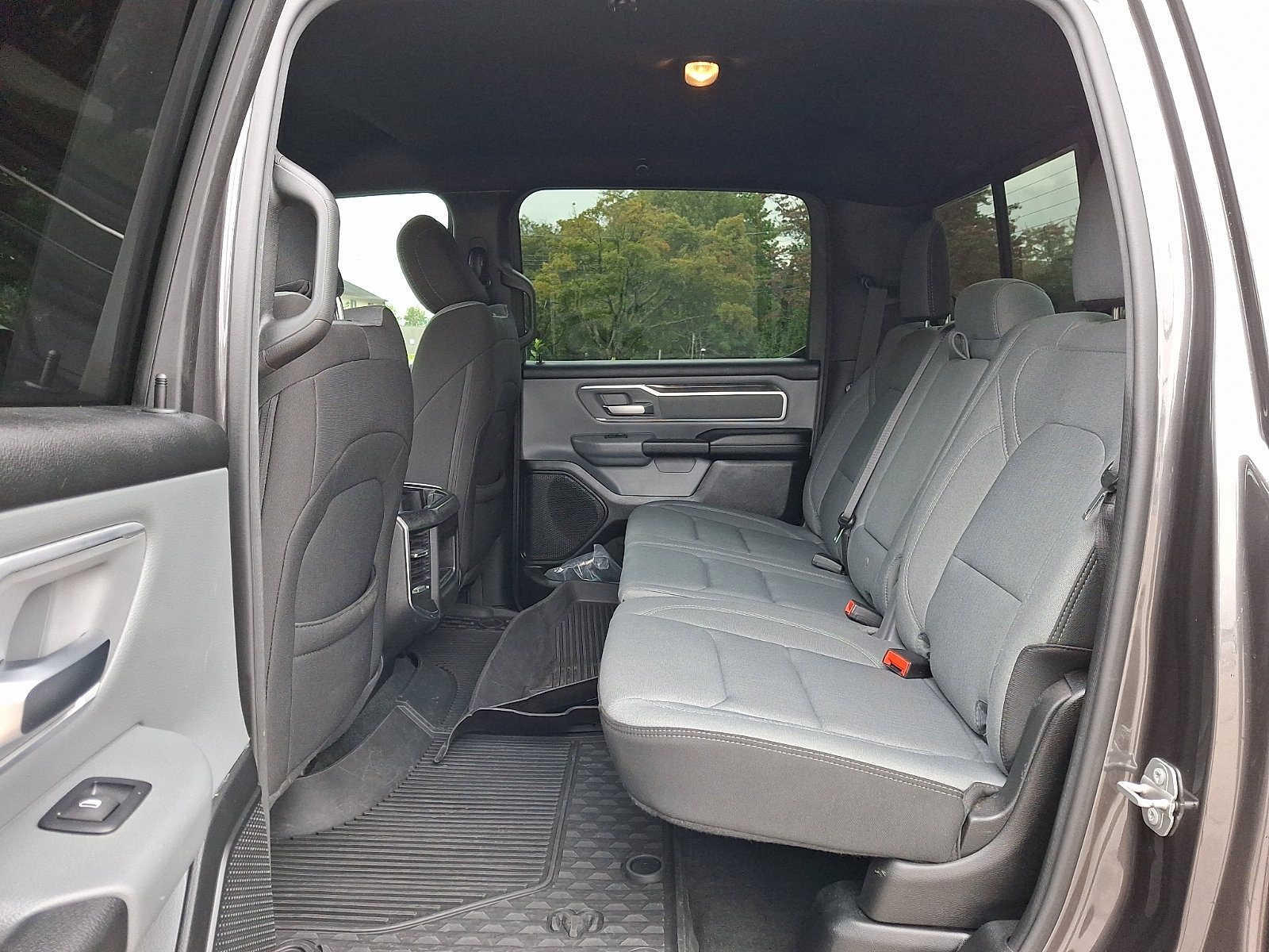 Used 2021 RAM 1500 Big Horn AWD/4WD image 10