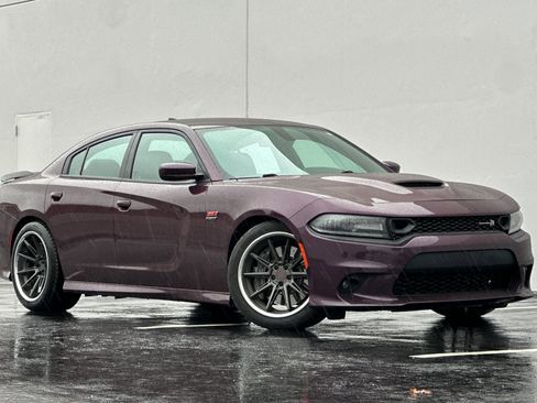 Used 2020 Dodge Charger Scat Pack w/ Dynamics Package image 2