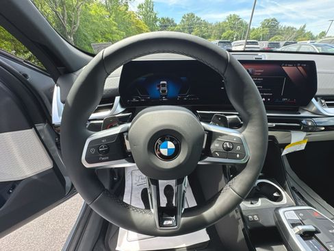 New 2026 BMW X2 xDrive28i w/ Technology Package AWD/4WD image 18