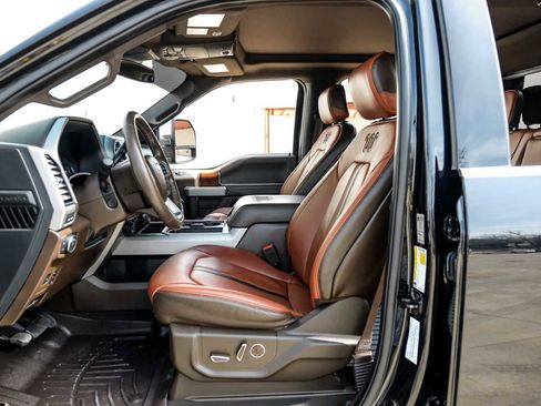 Used 2020 Ford F250 King Ranch w/ King Ranch Ultimate Package image 4