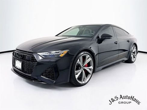 Used 2021 Audi RS 7 Sportback w/ Black Optic Package image 3