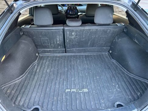 Used 2019 Toyota Prius LE FWD image 26