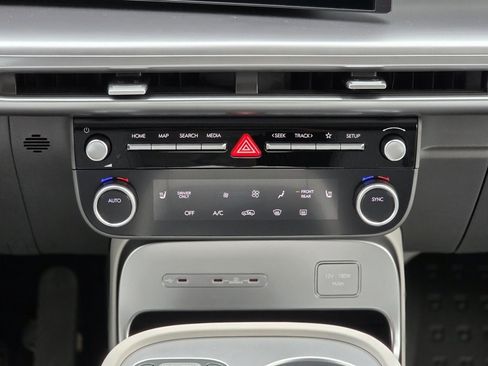 New 2026 Hyundai Ioniq 9 SE image 27