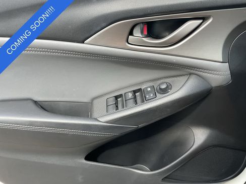 Used 2019 MAZDA CX-3 Touring FWD image 29