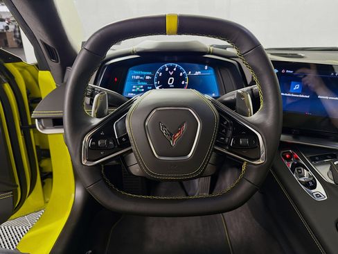 Used 2024 Chevrolet Corvette 3LT w/ Z51 Performance Package image 13