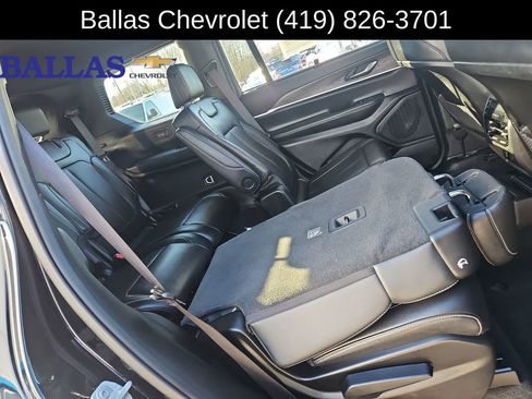 Used 2024 Jeep Grand Cherokee L Limited w/ Luxury Tech Group II AWD/4WD image 24